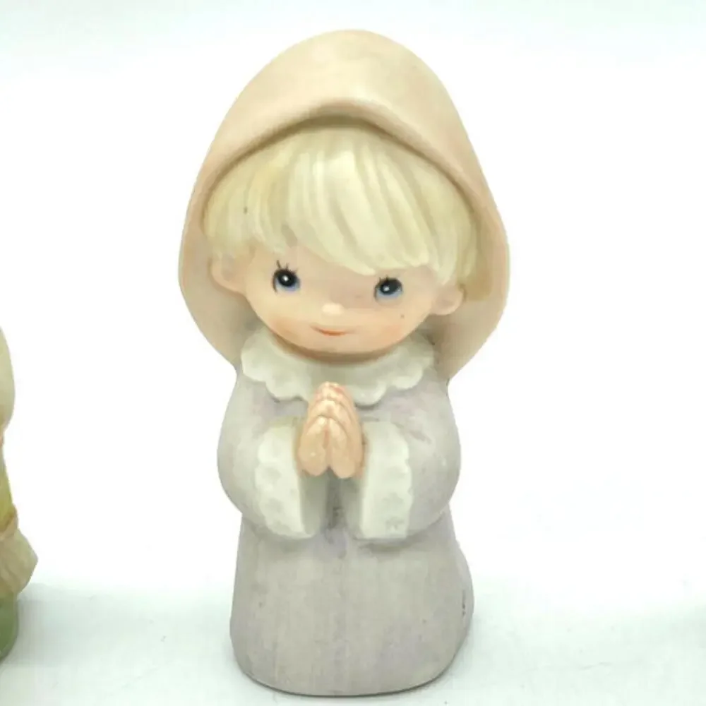 Vintage HOMCO Christmas Nativity Set Porcelain Children 4 Piece‎ Set 5502